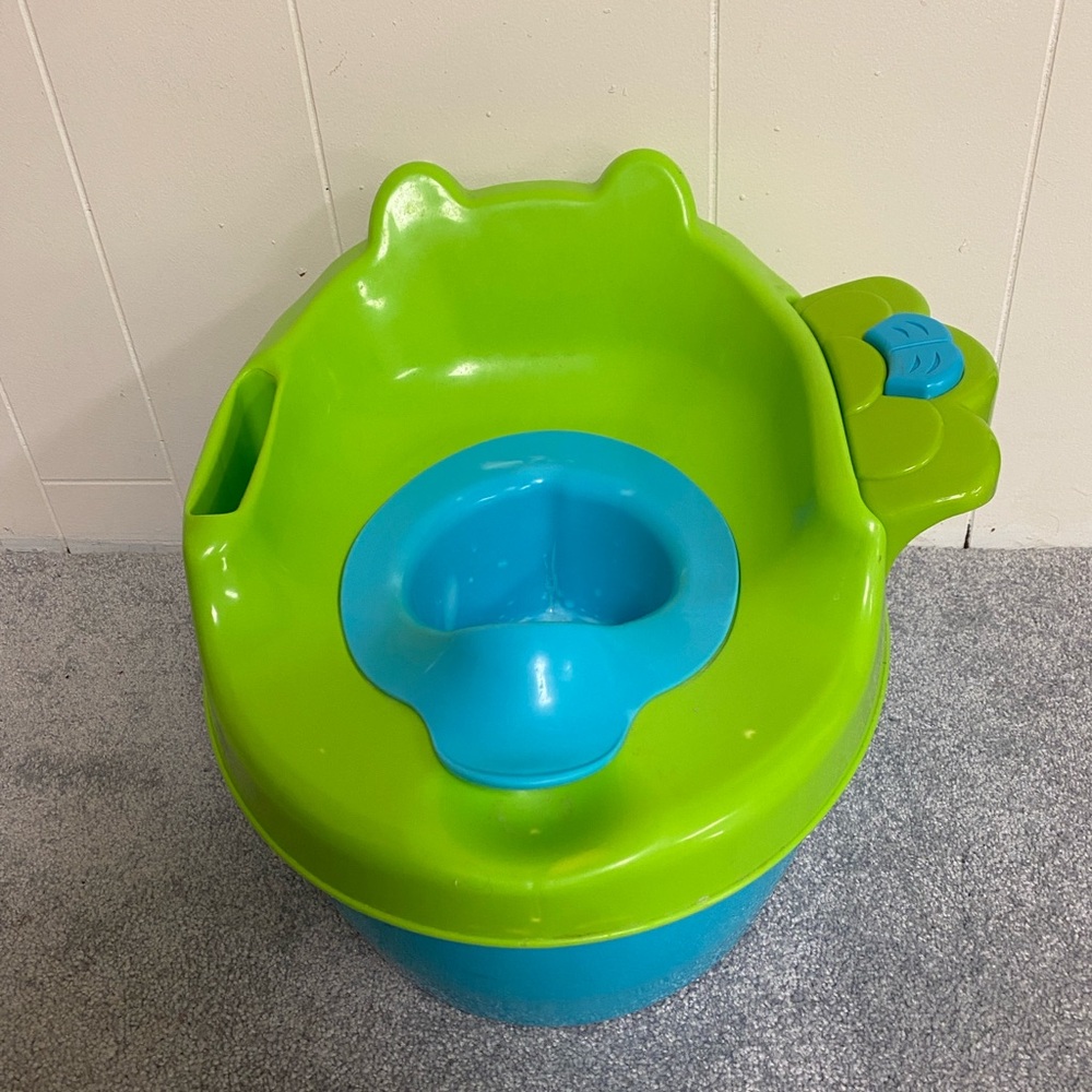 Green and Blue Toddler Potty Chair
